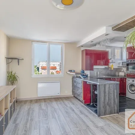 Apartmán Jolie T3 50m² *